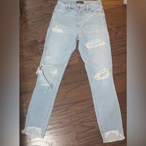 Abercrombie & Fitch Simone High Rise Ankle Super Skinny